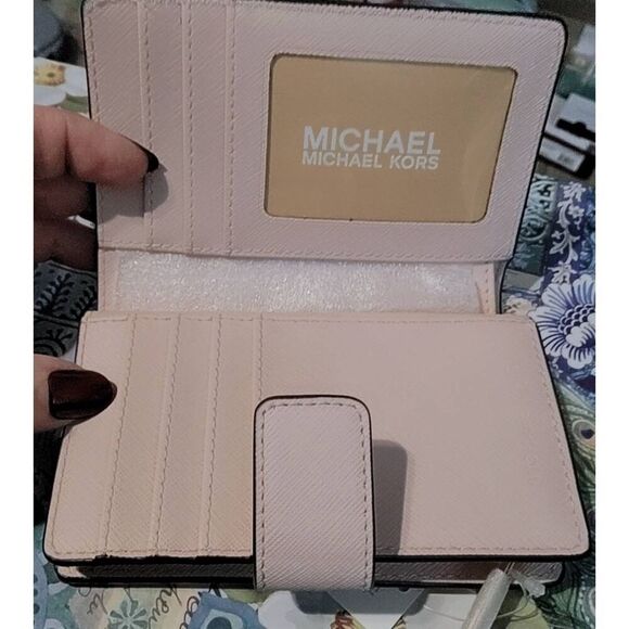 NWT~MICHAEL KORS Jet Set Travel Powder Blush Crossgrain Leather Tri-Fold Wallet - Picture 5 of 6